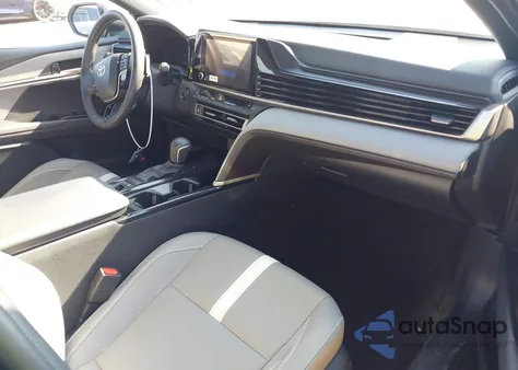 2025 Toyota Camry Se из США, поврежденный, VIN 4T1DBADK3SU533285